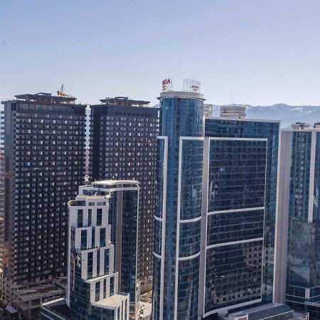 Сozy Apartment In Orbi City Батуми Екстериор снимка