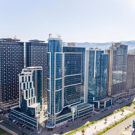 Сozy Apartment In Orbi City Батуми Екстериор снимка