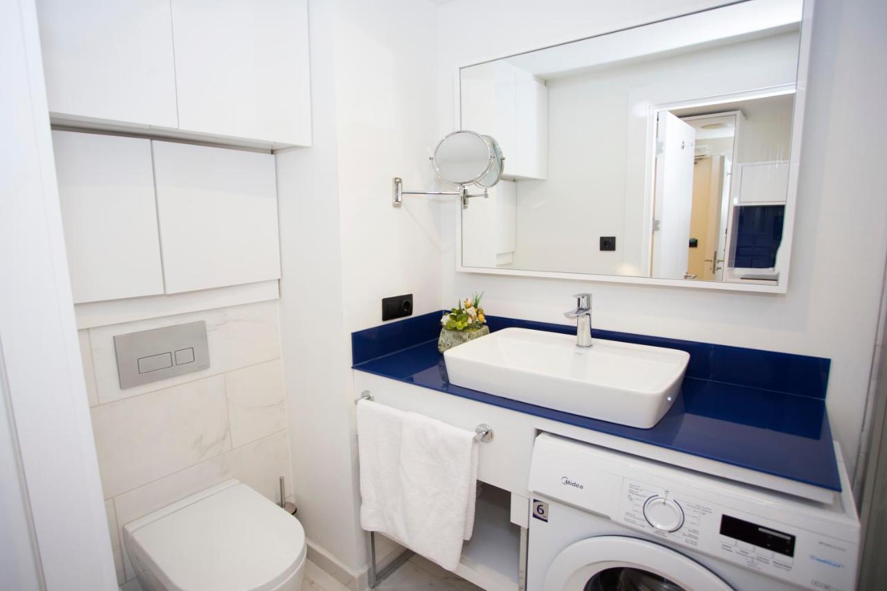 Сozy Apartment In Orbi City Батуми Екстериор снимка