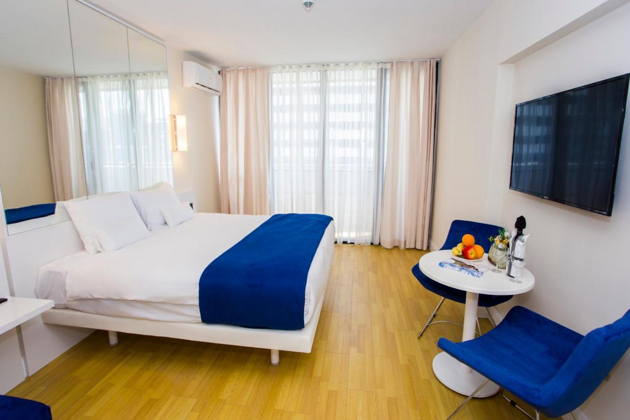 Сozy Apartment In Orbi City Батуми Екстериор снимка