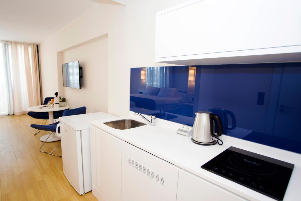 Сozy Apartment In Orbi City Батуми Екстериор снимка
